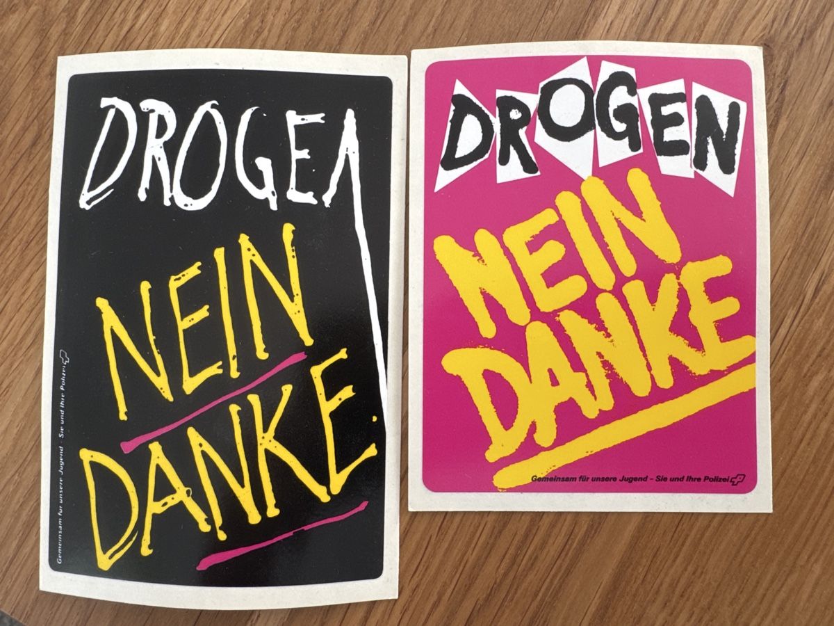 Sticker: 2 Sticker/Aufkleber "Drogen Nein Danke" Retro – Usato da Muhen venduto da Kusi_