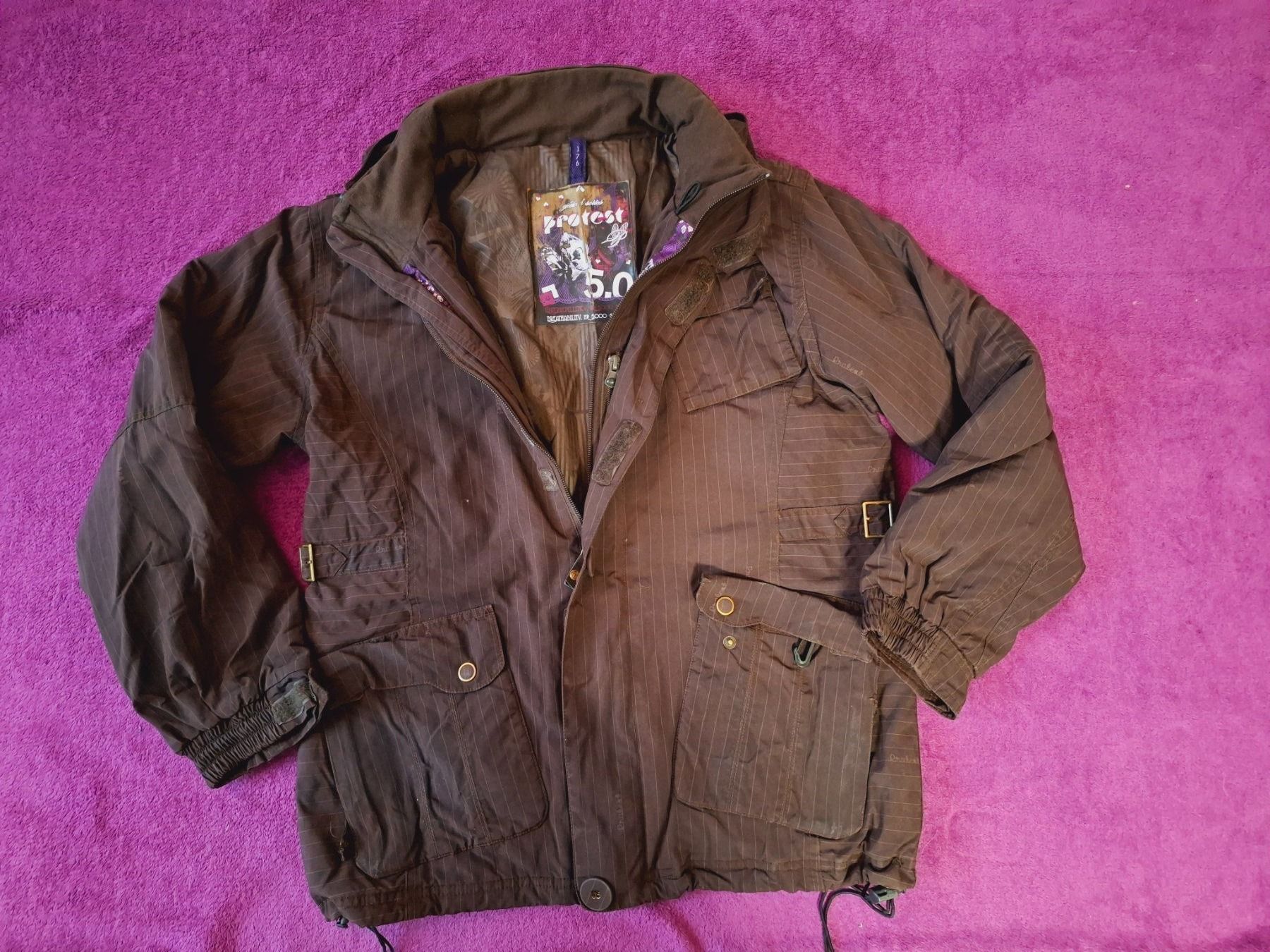Protest Jacken & Mäntel: Skijacke / Jacke / / Winterjacke - Protest - Gr.176 – Gebraucht aus Müllheim Dorf von Seeeule01 1