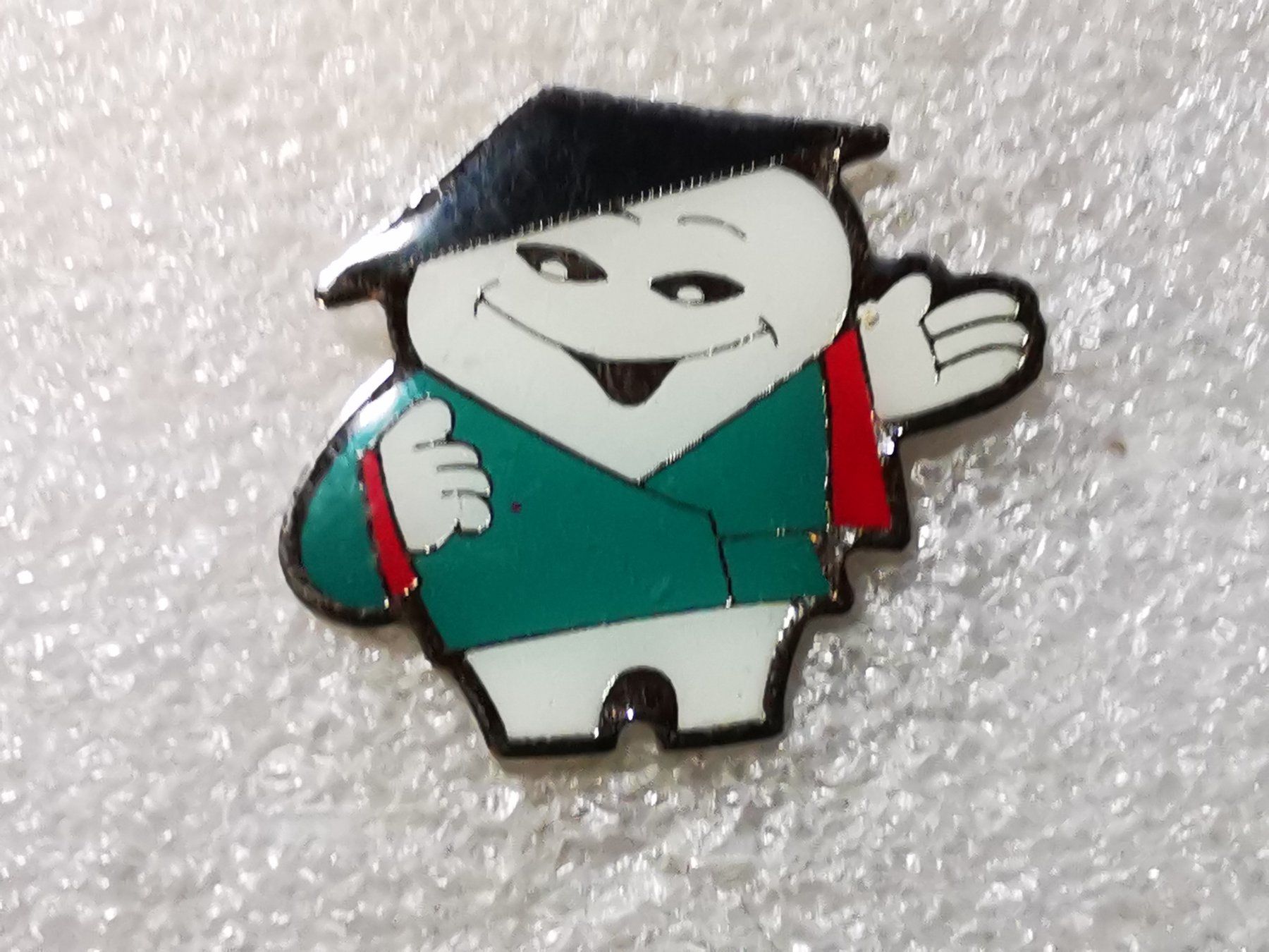 Placchette & Badge: Ansteckpin 49: Maga Bio – Usato da Oppligen venduto da Pin-Fall-Shop