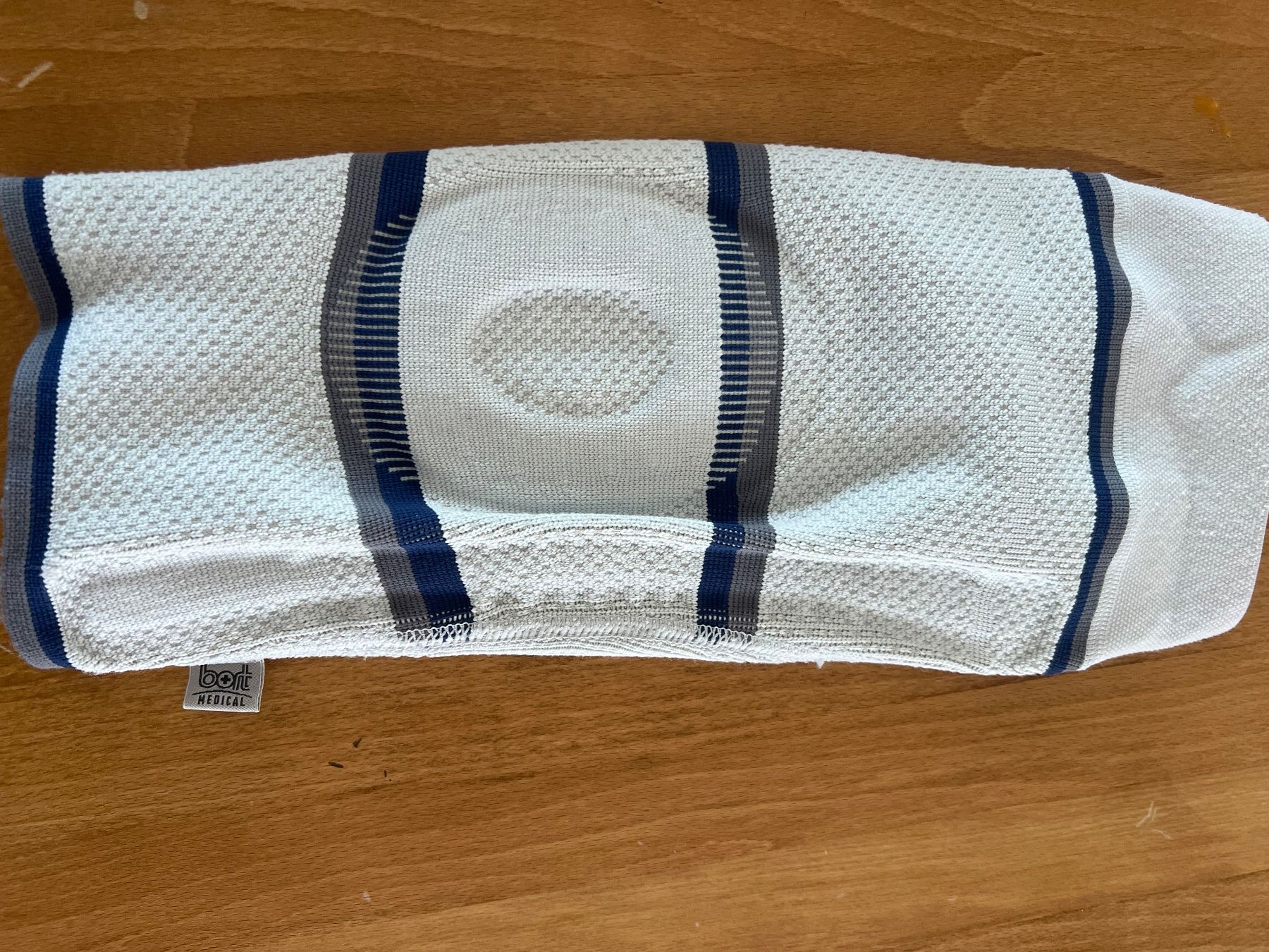 Bort Attrezzature mediche: Bort Medical knee brace support – Usato da Zürich venduto da fer_5h7x 1