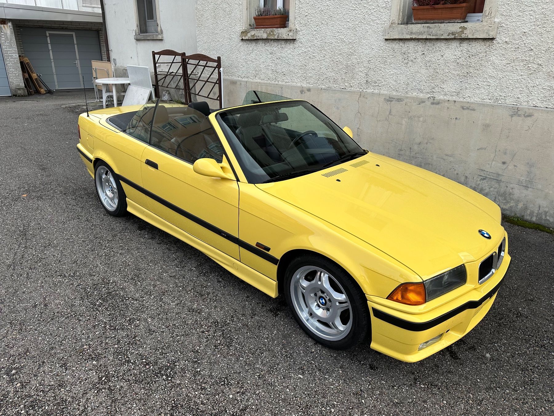 BMW Autos: BMW M3 Cabriolet E36 – Gebraucht aus oberentfelden von