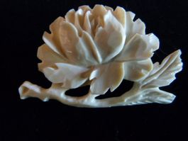 Asiatische Rosen-Brosche, vintage