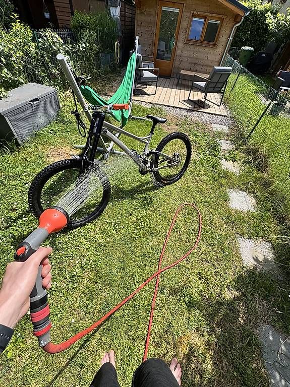 Biciclette: Banshee Légende Xl DH – Usato da Plan-les-Ouates venduto da mtn_q8lj 2