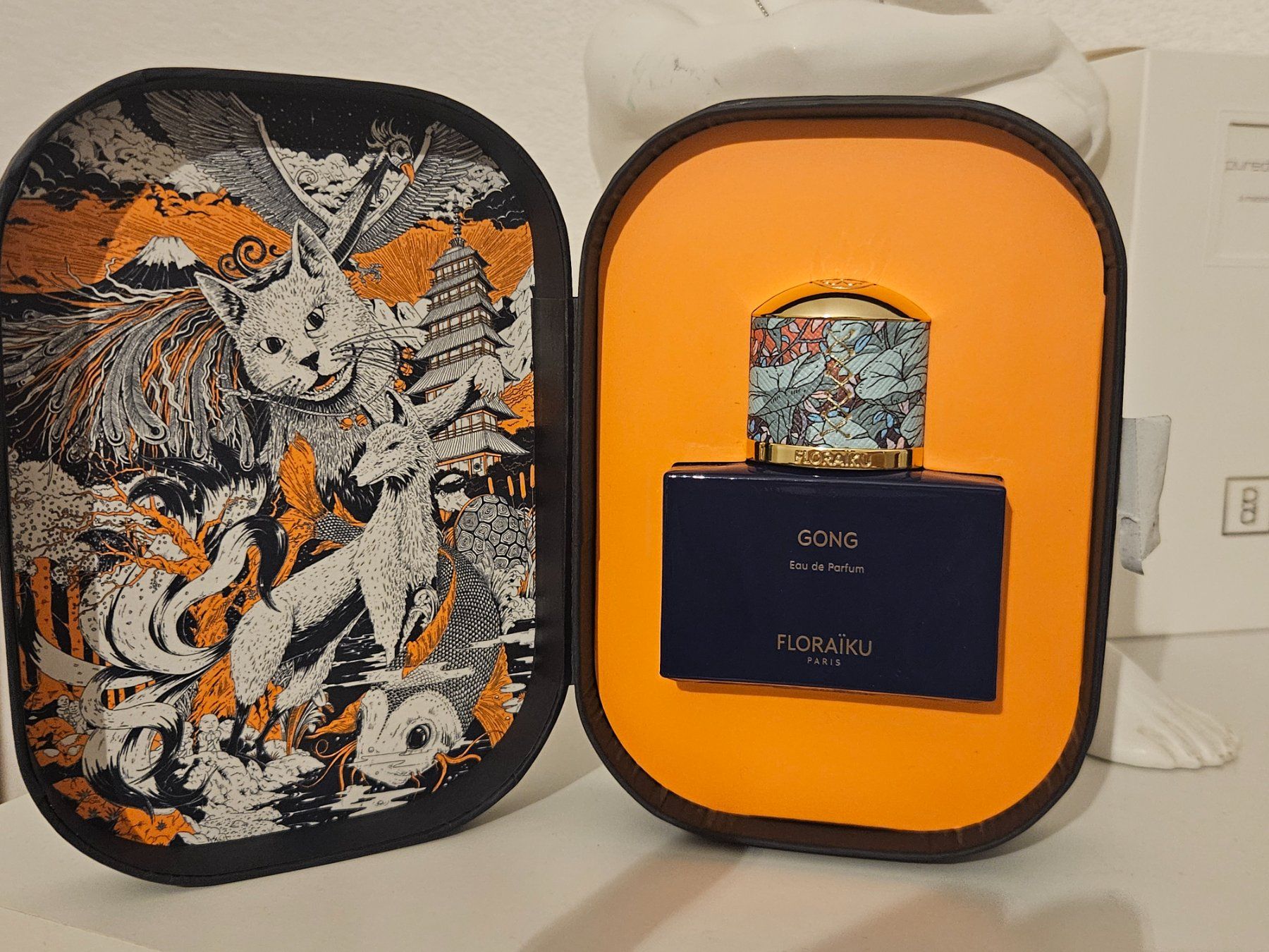 Parfums & Eau de Toilette: Floraiku Gong 30 ml – D'occasion à Bex par bes_9dyf 1