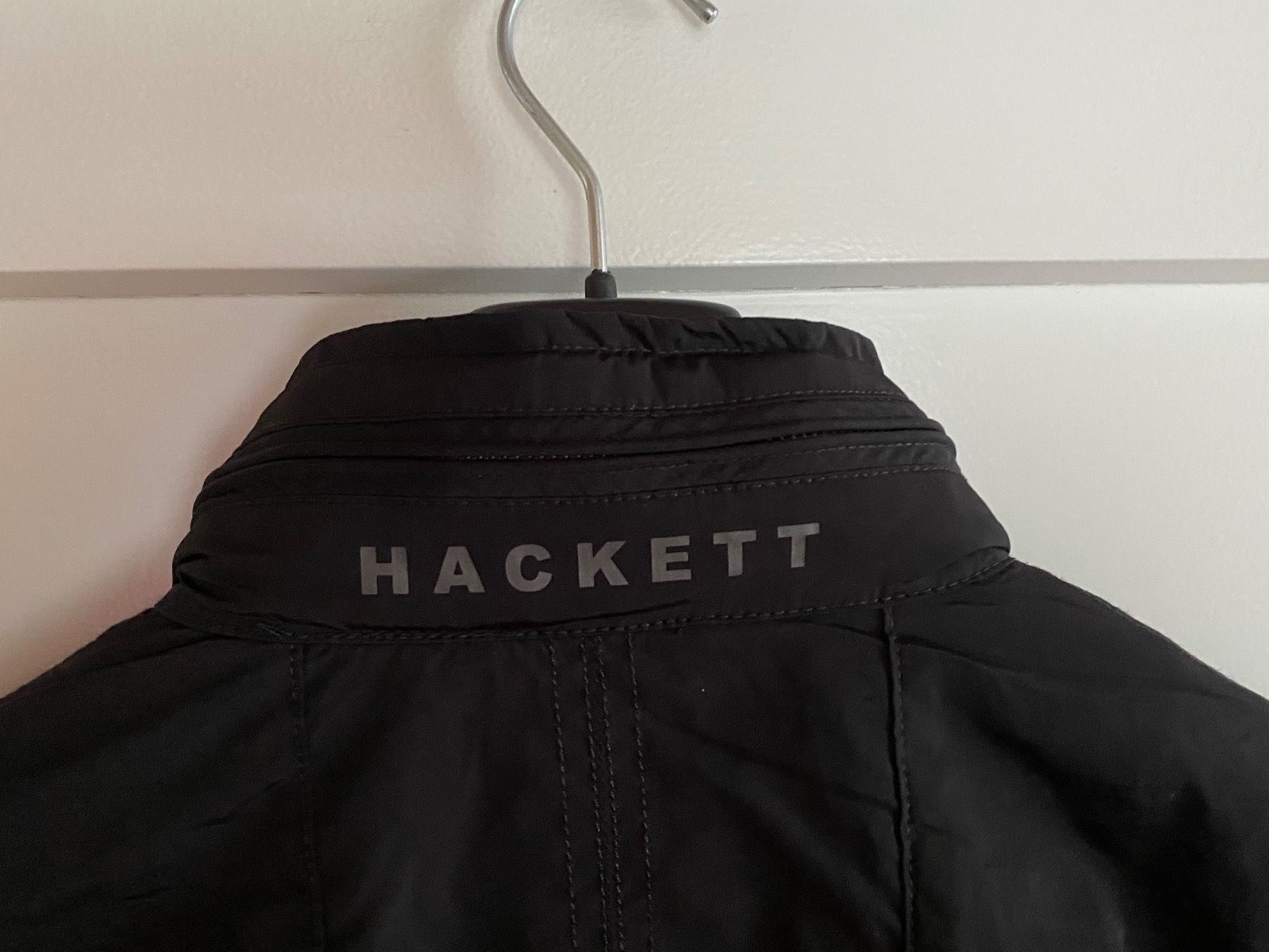 Hackett Jacken: Jacke Aston Martin Racing by Hackett, Grösse M – Gebraucht aus Wattwil von edel88 8