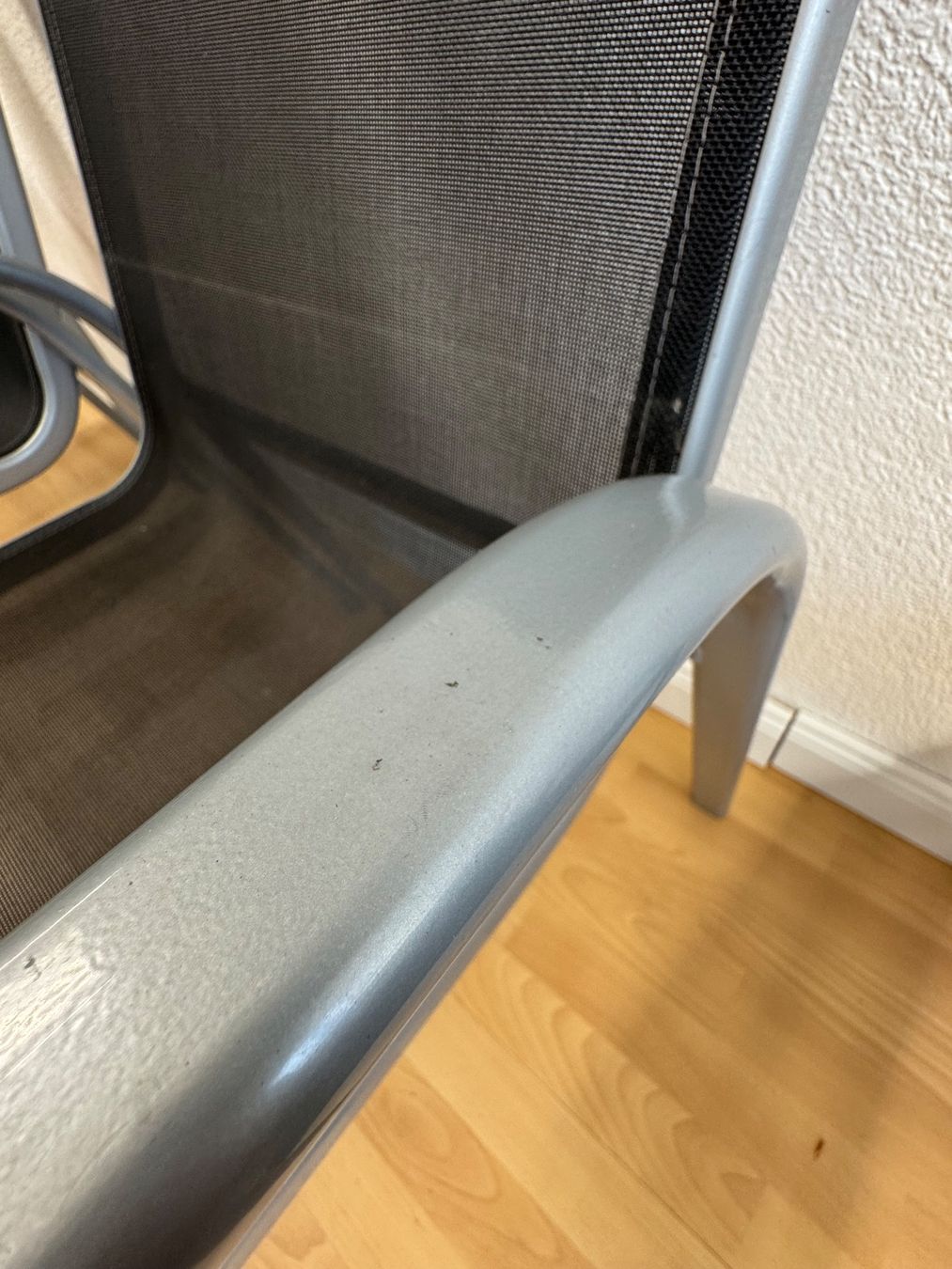Sedie: 4 Stapelbare Gartenstühle aus Aluminium – Usato da Horgen venduto da Grizzly83 6