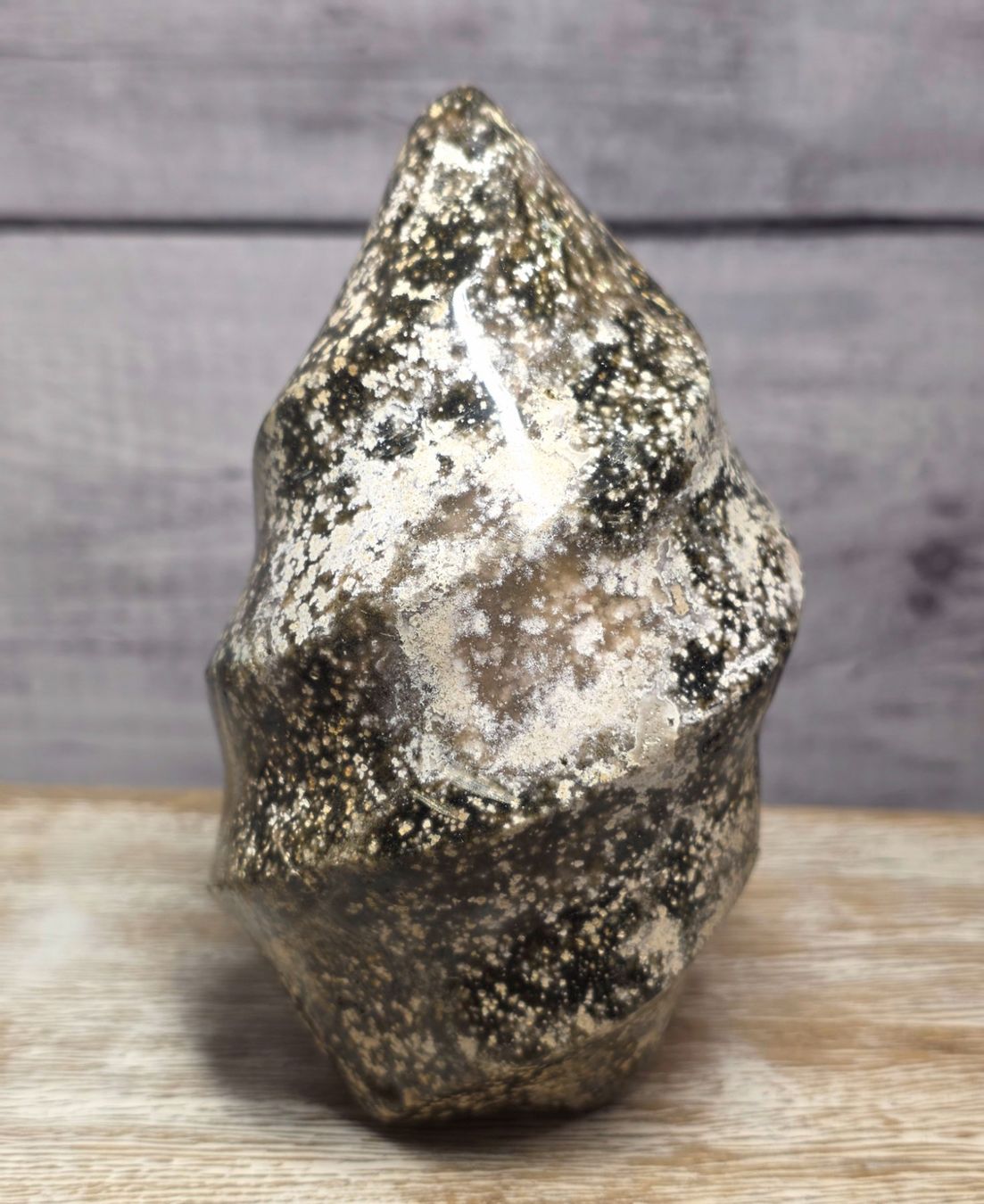 Minerali & Pietre curative: Jaspis Flamme 710g – Nuovo e nell'imballaggio originale da Matzingen venduto da Shay_Crystalz