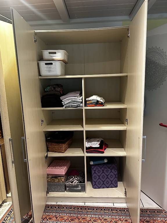 Armadi: Eck- Kleiderschrank – Usato da Ostermundigen venduto da sch_55ft 3