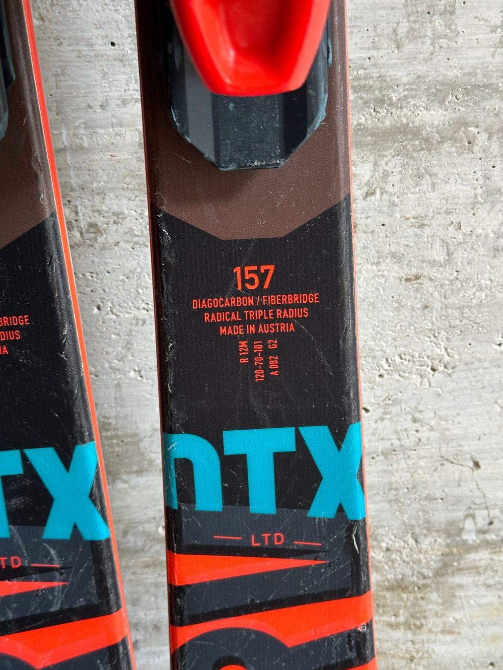 Fischer Sci: Fischer Ski Curv DTX 157CM – Usato da Emmenbrücke venduto da karkarkar 3