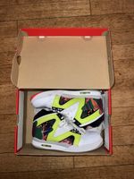 Nike Air Tech Challenge Hybrid 42.5
