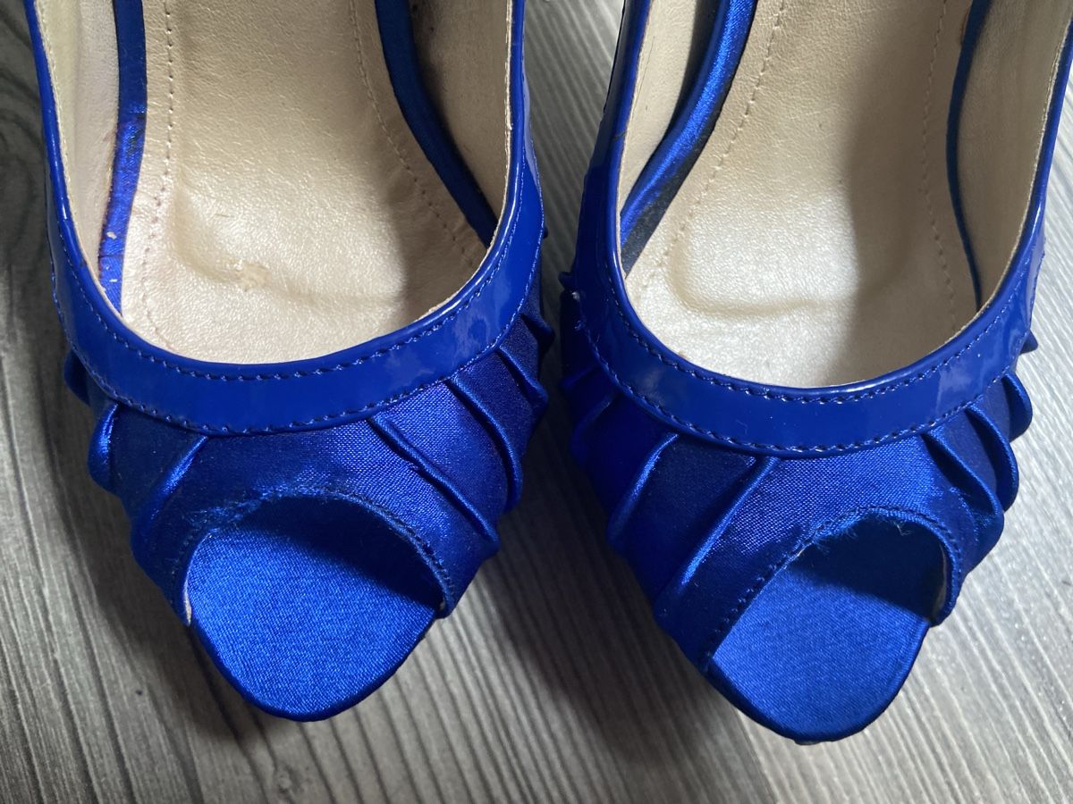 Scarpe da donna: Blaue Peeptoes Gr. 37 – Usato da Sirnach venduto da SpeedyGT 4