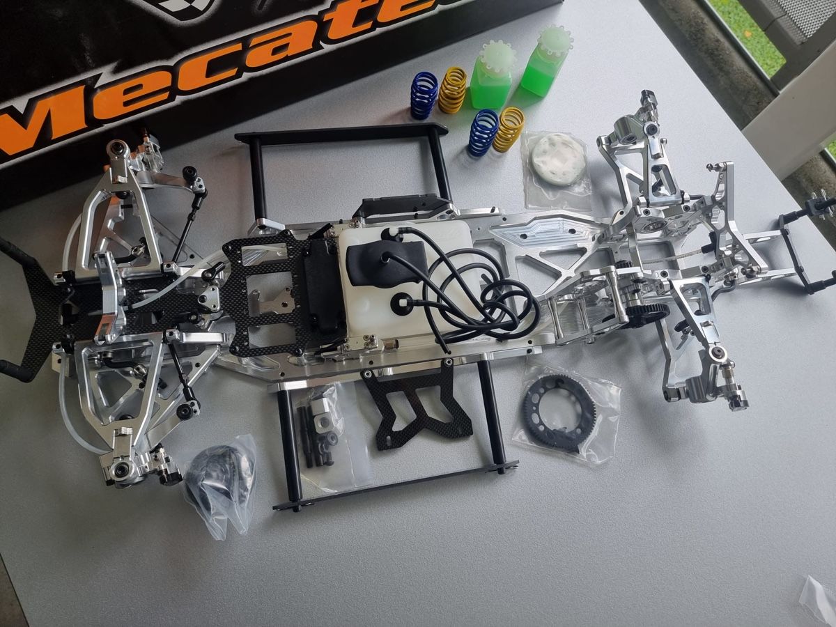 Modellismo RC: Mecatech FW01 Tourenwagen Chassis Kit – Nuovo (secondo la descrizione) da Lengnau AG venduto da Manolino01 1