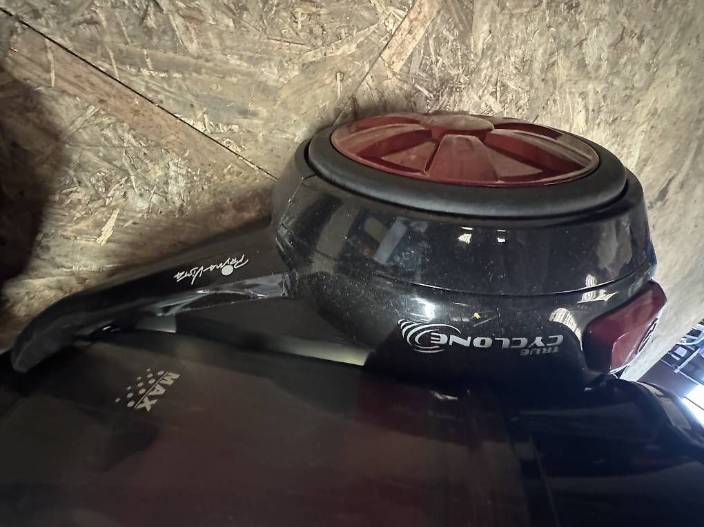 Aspirapolveri & Accessori: Dirt Devil Infinity Cyclone  beutelloser Staubsauger – Usato da Chur venduto da Mc-Daniels75 1