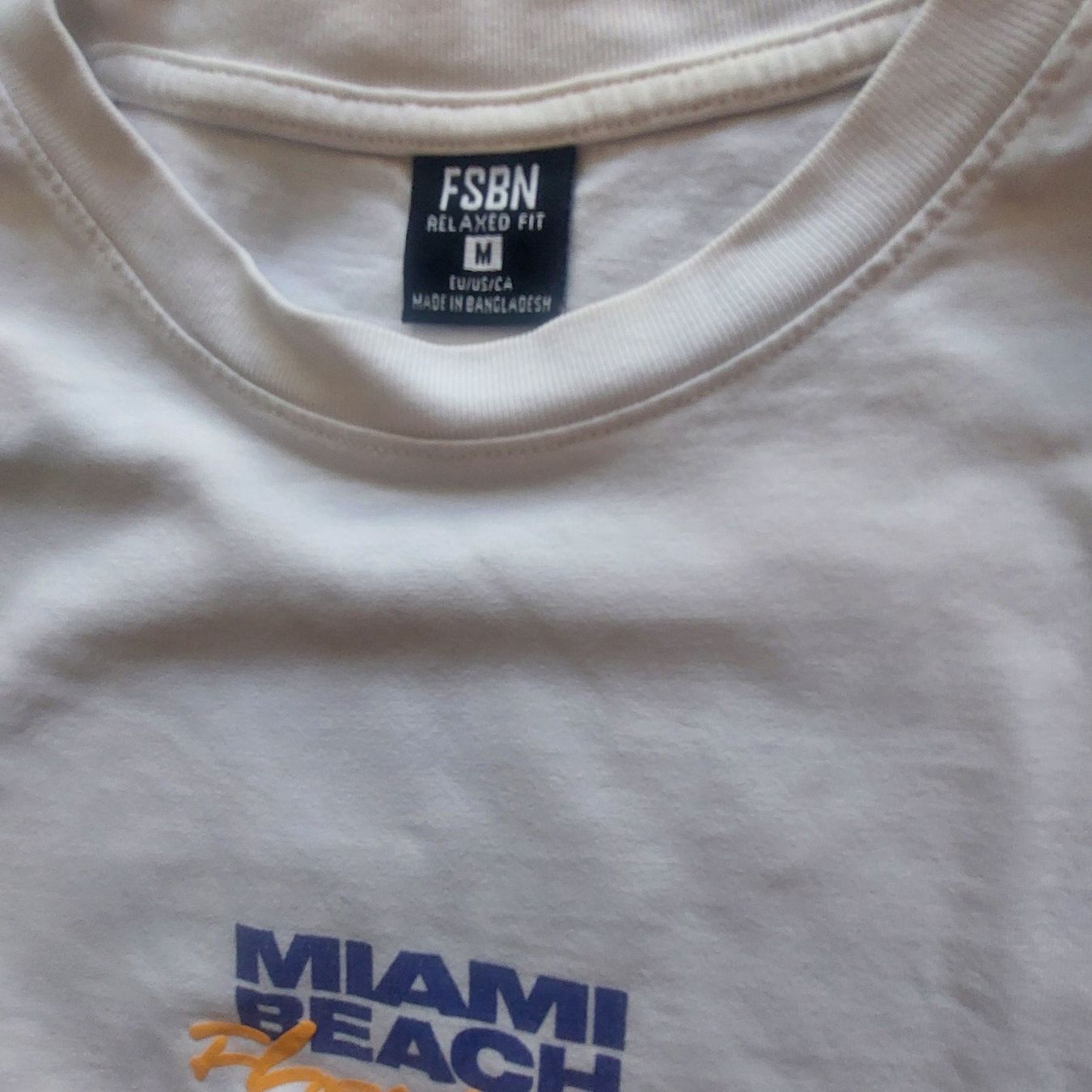 H&M T-shirt: FSBN T-Shirt Grösse M – Usato da Ermenswil venduto da Ingram0 1