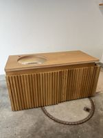 Waschbeckenunterschrank