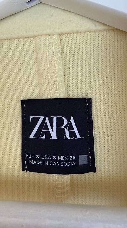Mäntel: Yellowbutter Mantel von Zara – Gebraucht aus Thun von tat_wg9t 1