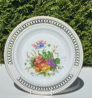 B&G Copenhagen Handgemaltes Blumenmuster Teller 1982