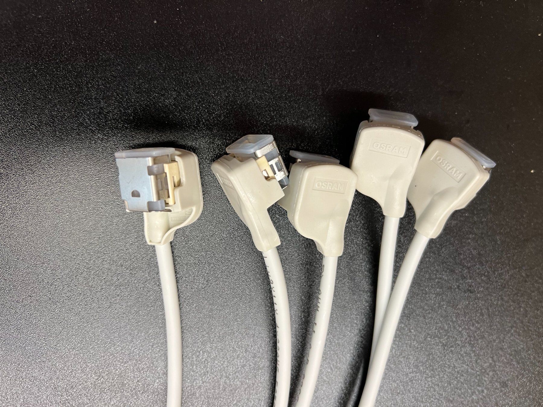 Osram Lampade: OSRAM CONNECT SYSTEM PROTECT LF-4PIN PROT – Nuovo e nell'imballaggio originale da Mägenwil venduto da BackInWhite 2