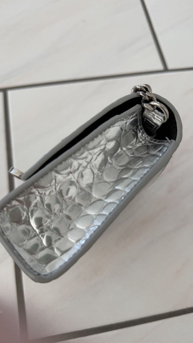 Borse da donna: Balenciaga Umhängetasche – Nuovo (secondo la descrizione) da Würenlos venduto da engeli028 4