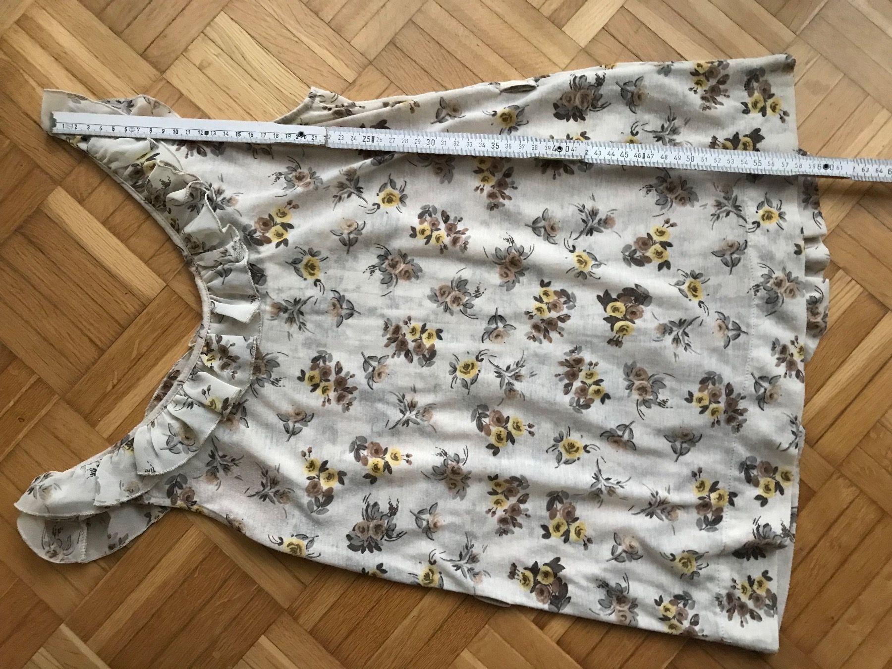 Mango Top: Top von Mango ca Grösse M - Porto 1.40 – Usato da Emmenbrücke venduto da Hathor123 5