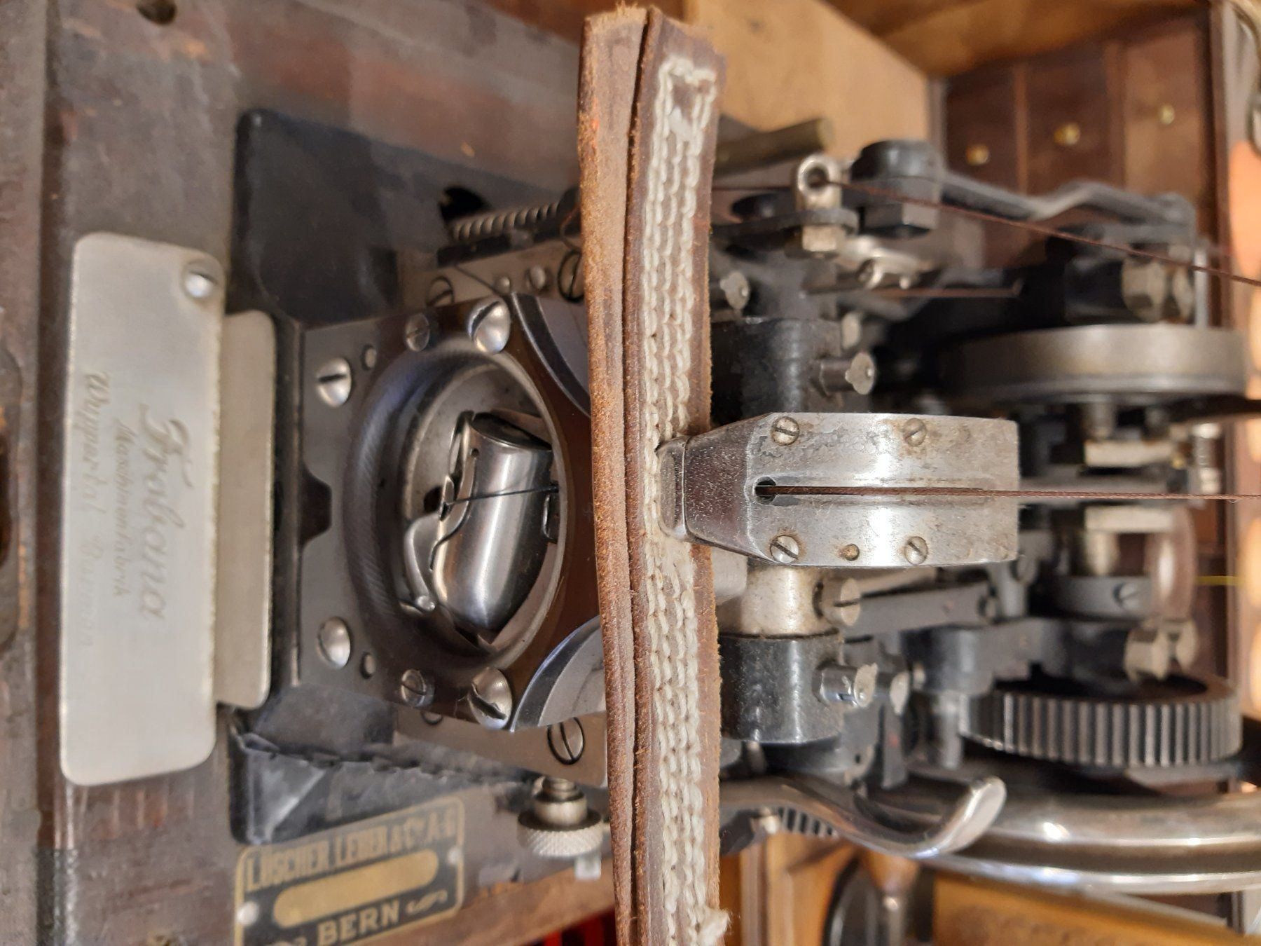 Machines à coudre: Frobana Nähmaschine – D'occasion à Flawil par Uncristalized 1