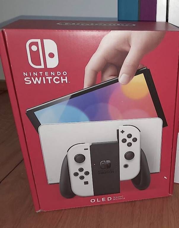 Console: Nintendo Switch OLED Modell – Usato da Dübendorf venduto da MO_c6hy 2