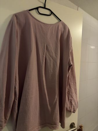 Langarmshirt in Rosé 3XL (1x getragen)