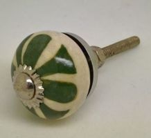Möbelknopf klein olive