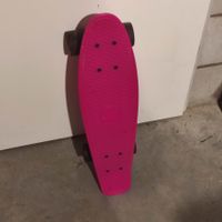 Pinkes Skateboard gebraucht