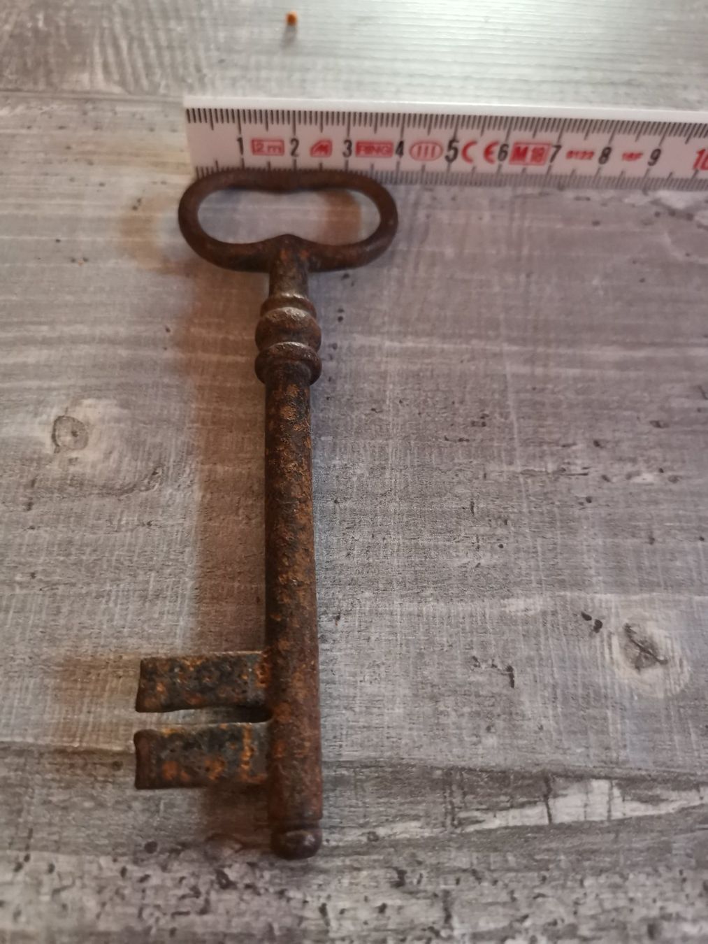 Chiavi: Antik Bartschlüssel – Usato da Stalden (Sarnen) venduto da SACHS_85 3
