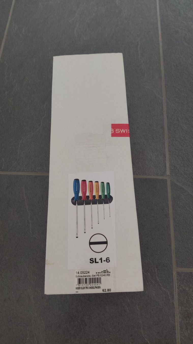 PB Swiss Tools Alle Werkzeuge: Swisstool Schraubenzieher Set mit Wandhalterung – Neu (gemäss Beschreibung) aus Niederneunforn von wip_dmq9 5