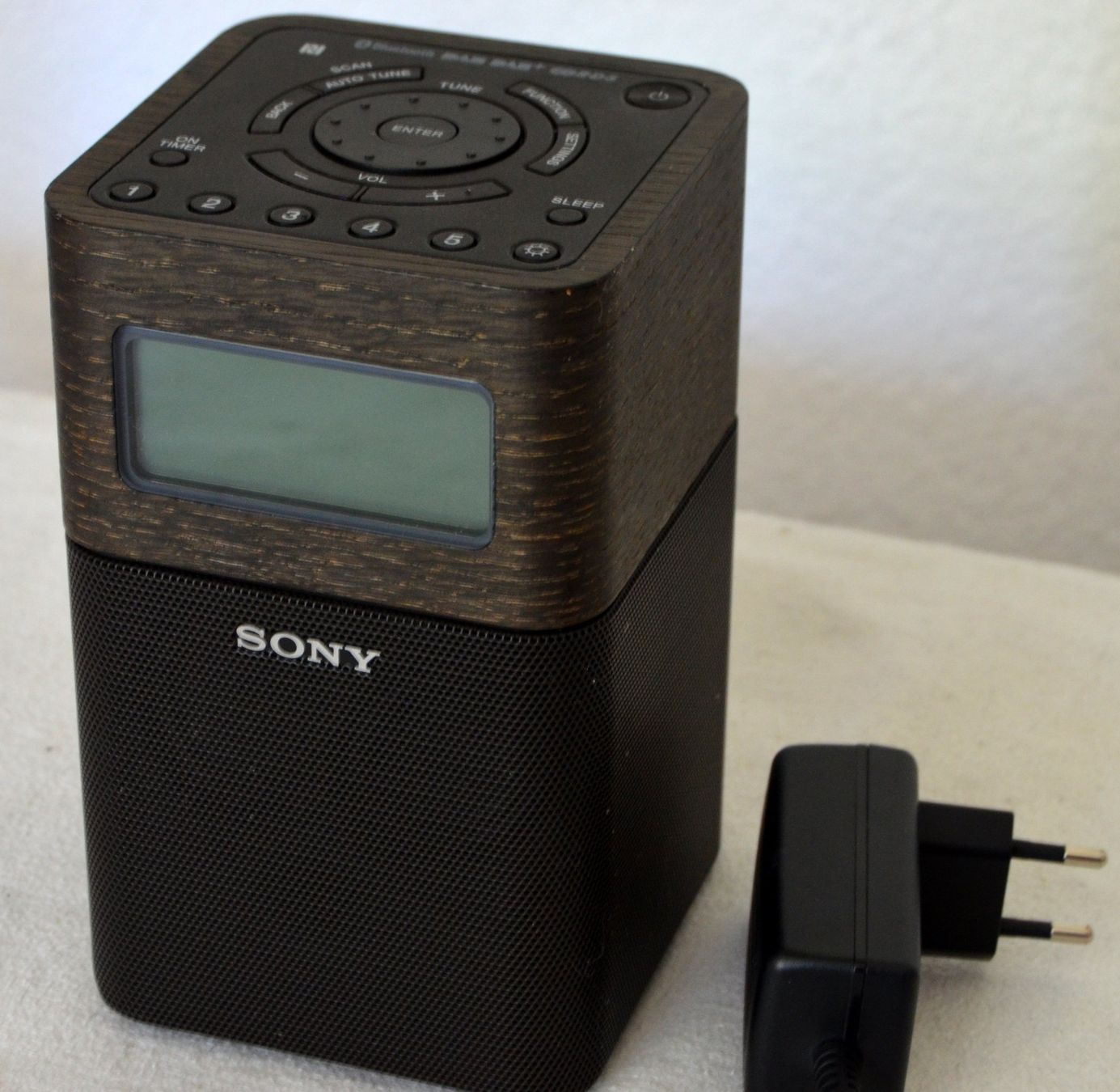 Sony Radios: Radio Sony XDR-V1BTD DAB+ Bluetooth – Gebraucht aus Collonges von arashee 2