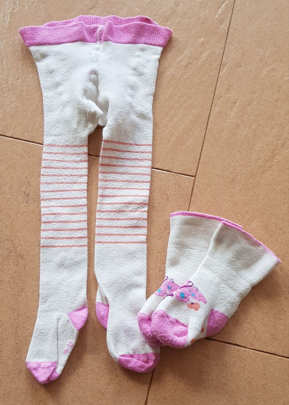 Calze & Collant: Strumpfhose mit passenden Socken 74/80 s. Bilder – Usato da Thun venduto da lede 2