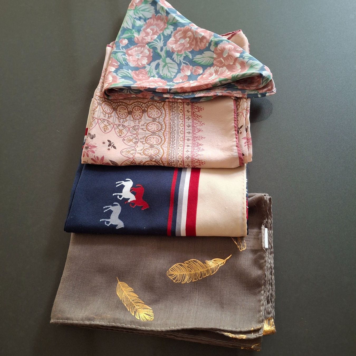 Foulards, Tücher & Schals: Foulard – Gebraucht aus Rütihof von Teresa18