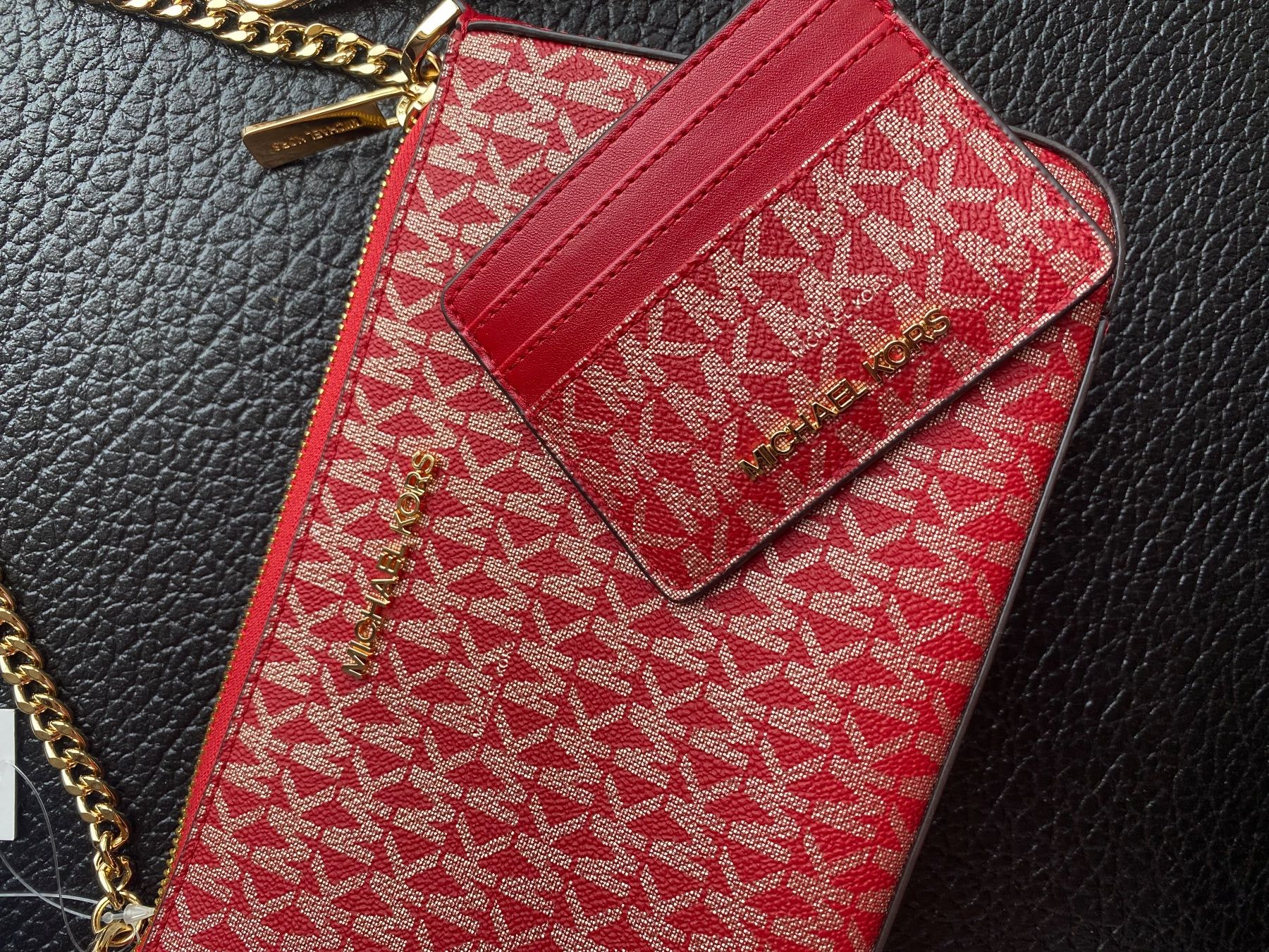 Michael Kors Borse da donna: Borsetta e portafoglio Michael Kors rosso e oro loggata – Nuovo e nell'imballaggio originale da Murten venduto da Moisa 8