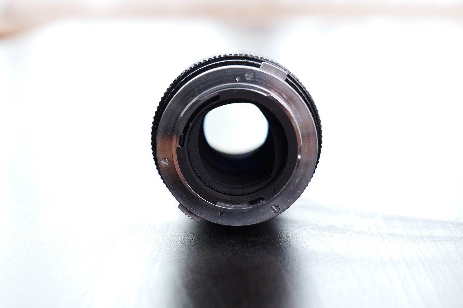 Olympus Obiettivi: Olympus OM Zuiko 200mm f4 – Usato da Tecknau venduto da LevinLaufmann 2