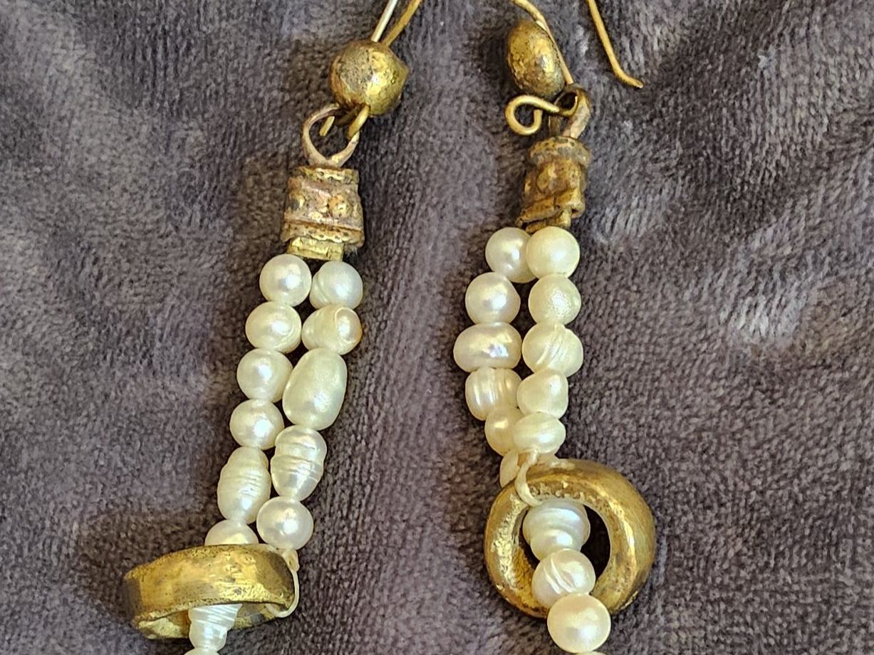 Ohrringe & -stecker: Vintage echte Perlen goldene Ohrhänger, 80er – Gebraucht aus Zürich von philpip 6