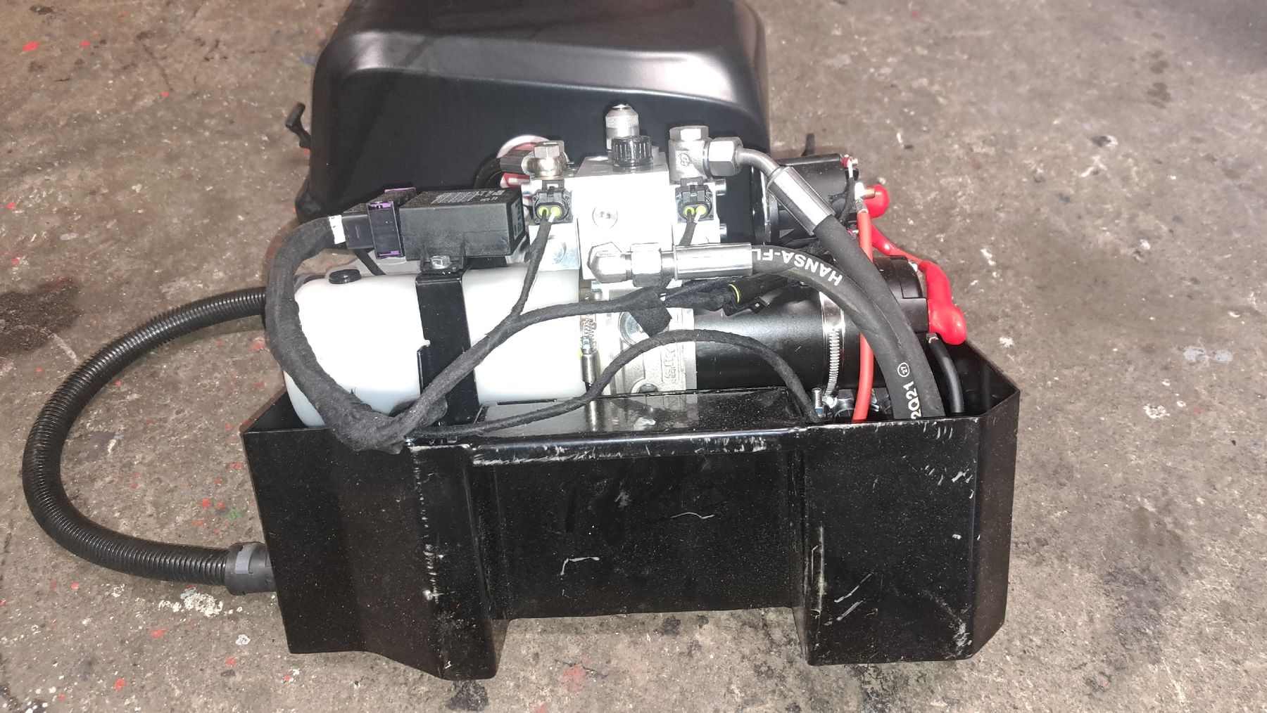 Tutte le macchine: Elektrohydraulikaggregat – Usato da Röthenbach Herzogenbuchsee venduto da Tina480 3