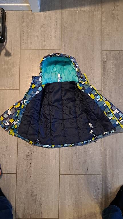 Jacken & Mäntel: Ski-Jacke / Winterjacke Kids Gr. 110 – Gebraucht aus Udligenswil von pablo_picante 1