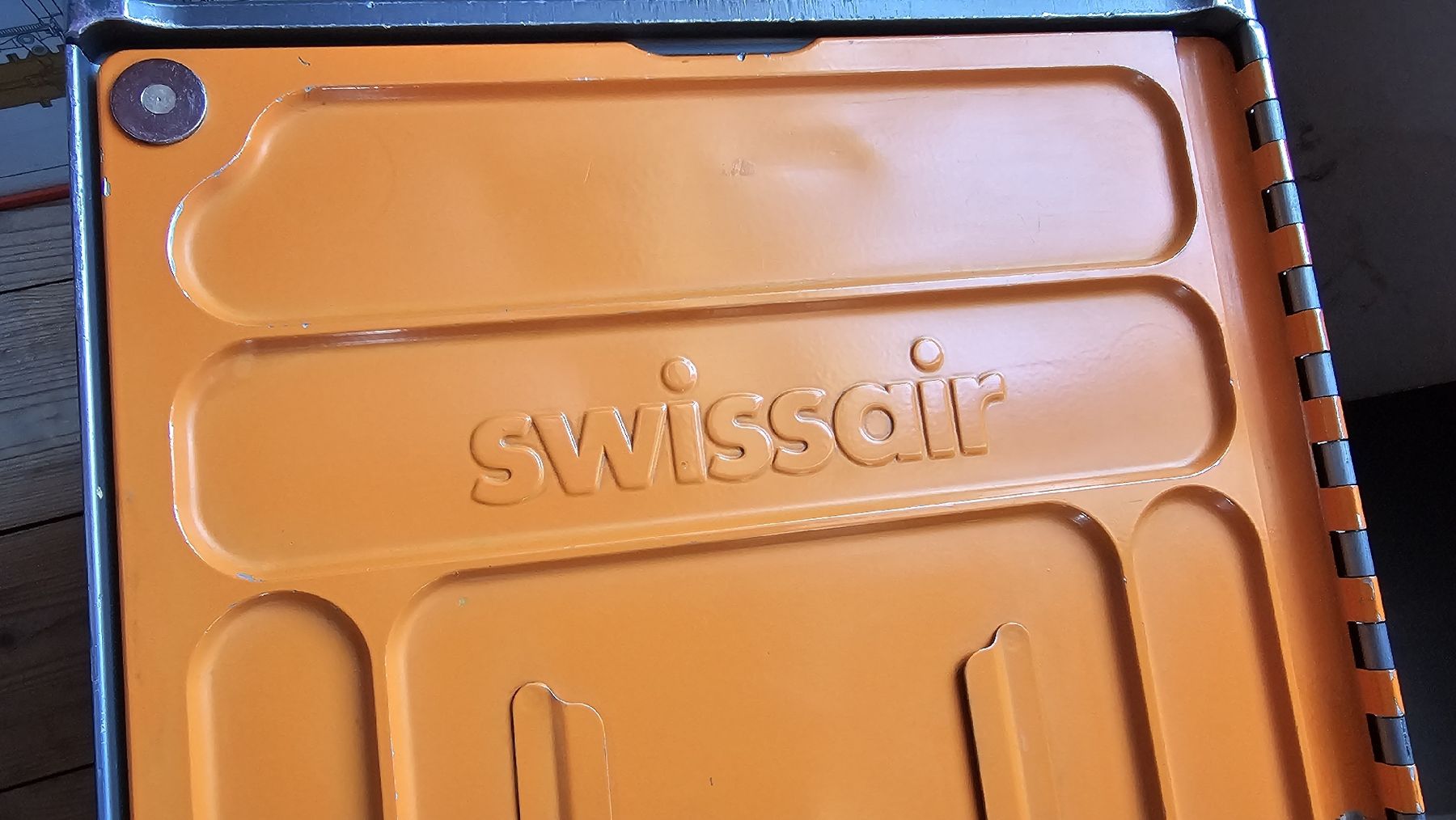 Swissair Altro in Aeronautica: Swissair-Trolley Restauriert – Usato da Glattfelden venduto da hbct 8