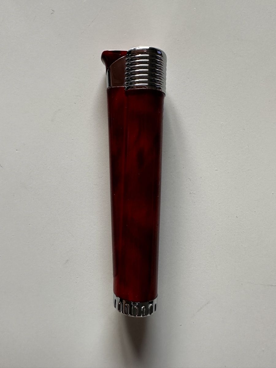 Accendini: Red Lighter – Nuovo e nell'imballaggio originale da Epalinges venduto da Lily2006