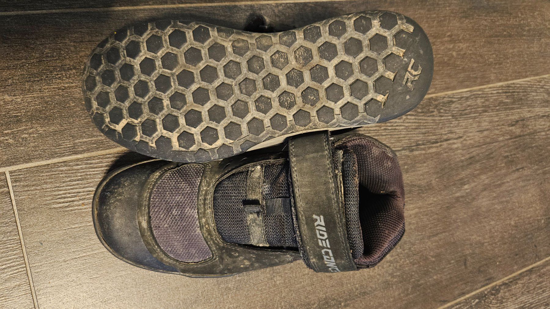 Scarpe da uomo: Chaussures MTB / DH Ride Concepts RC, taille 35 – Usato da Neyruz FR venduto da Philou6 1