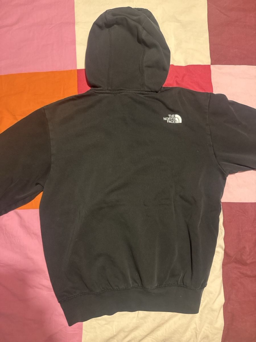 North Face Pullover & Sweatshirts: The North Face pull – Gebraucht aus Conthey von northernlights 1