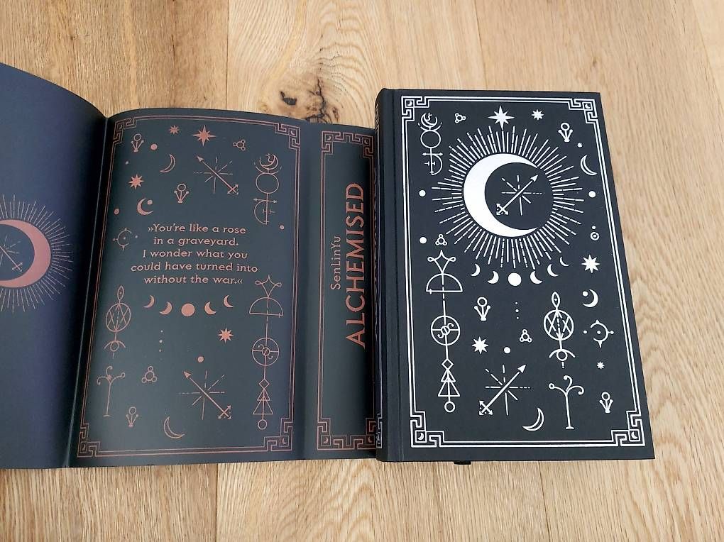 Libri: Alchemised SenLin Yu englisch mit Farbschnitt – Nuovo (secondo la descrizione) da Dürnten venduto da Bithya 1