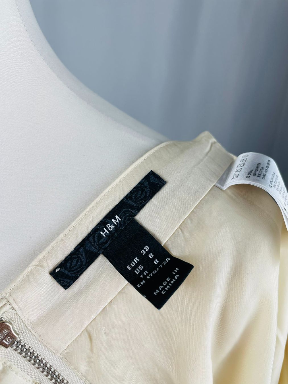 H&M Röcke: Eleganter, cremefarbener Rock, H&M, Gr. 38 – Neu (gemäss Beschreibung) aus Zürich von bentalent711 3