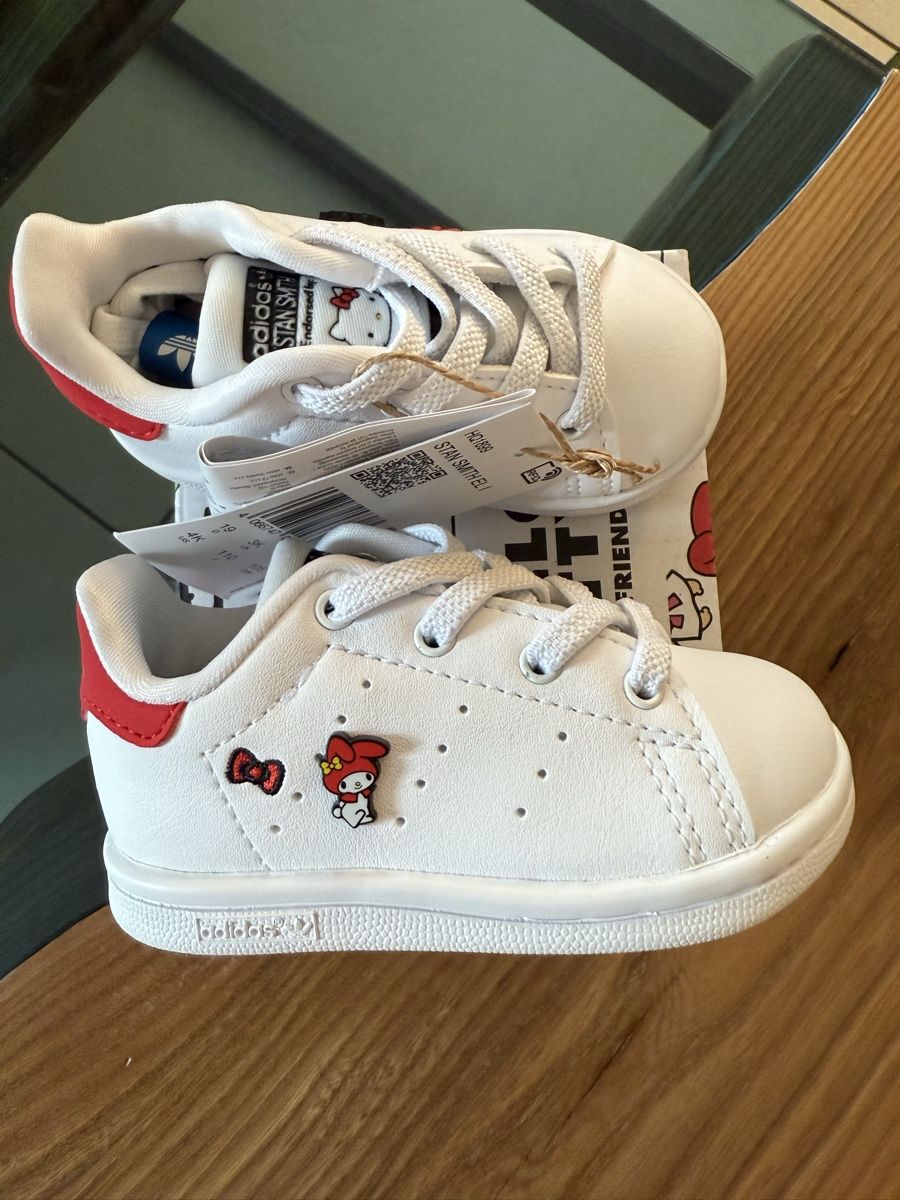 Adidas Scarpe per ragazzi: Adidas x Stan Smith Hello Kitty, Gr. 19, Neu mit Box! – Nuovo e nell'imballaggio originale da Konolfingen venduto da likeacat 2