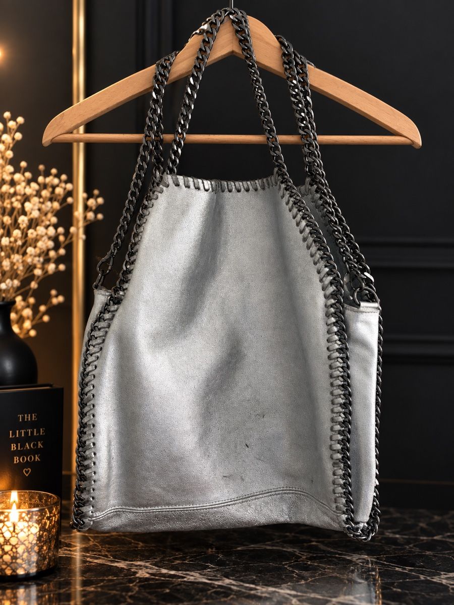 Taschen für Damen: Tasche silberfarben Leder – Gebraucht aus Bützberg von dan_jhn9 1