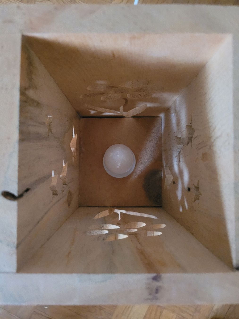 Lanterne: Elektrische Holzlaterne klein – Usato da Schmerikon venduto da 7855 4