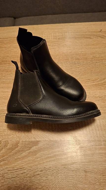 Scarpe da uomo: 2 Paar Reit Stiefeletten Gr.35 – Usato da Aadorf venduto da Danisahne86 1