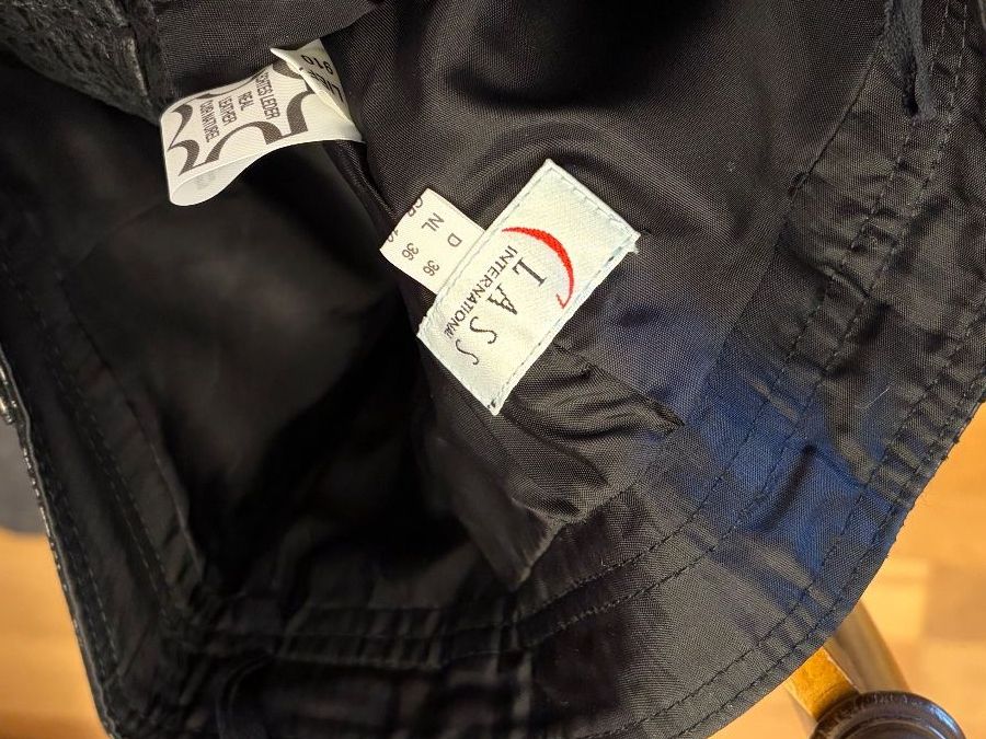 Pantalons: Special Pattern Leather Trousers – Neuf (Voir description) à Luzern par AM2nd 5